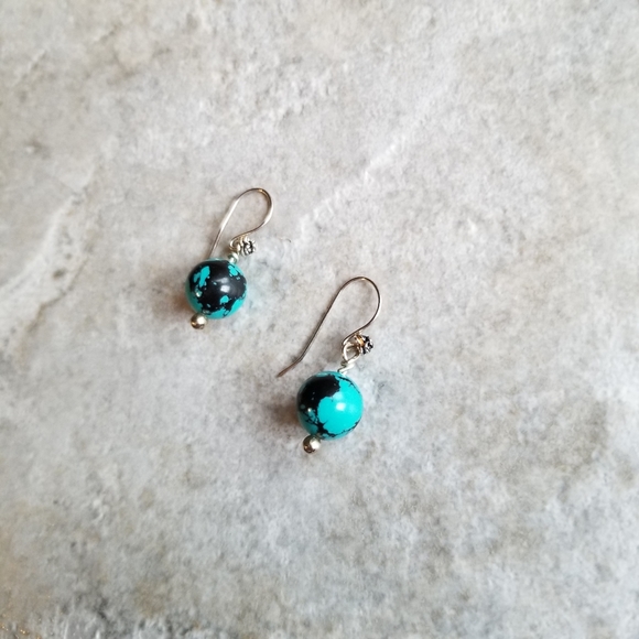 New Sterling Silver earrings with blue howlite gemstones - Picture 3 of 4